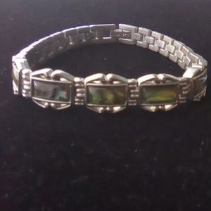 Vintage Jewelry - Vintage Abalone Link Bracelet. Beautiful Vintage Jewelry - Vintage Abalone Link Bracelet. Beautiful